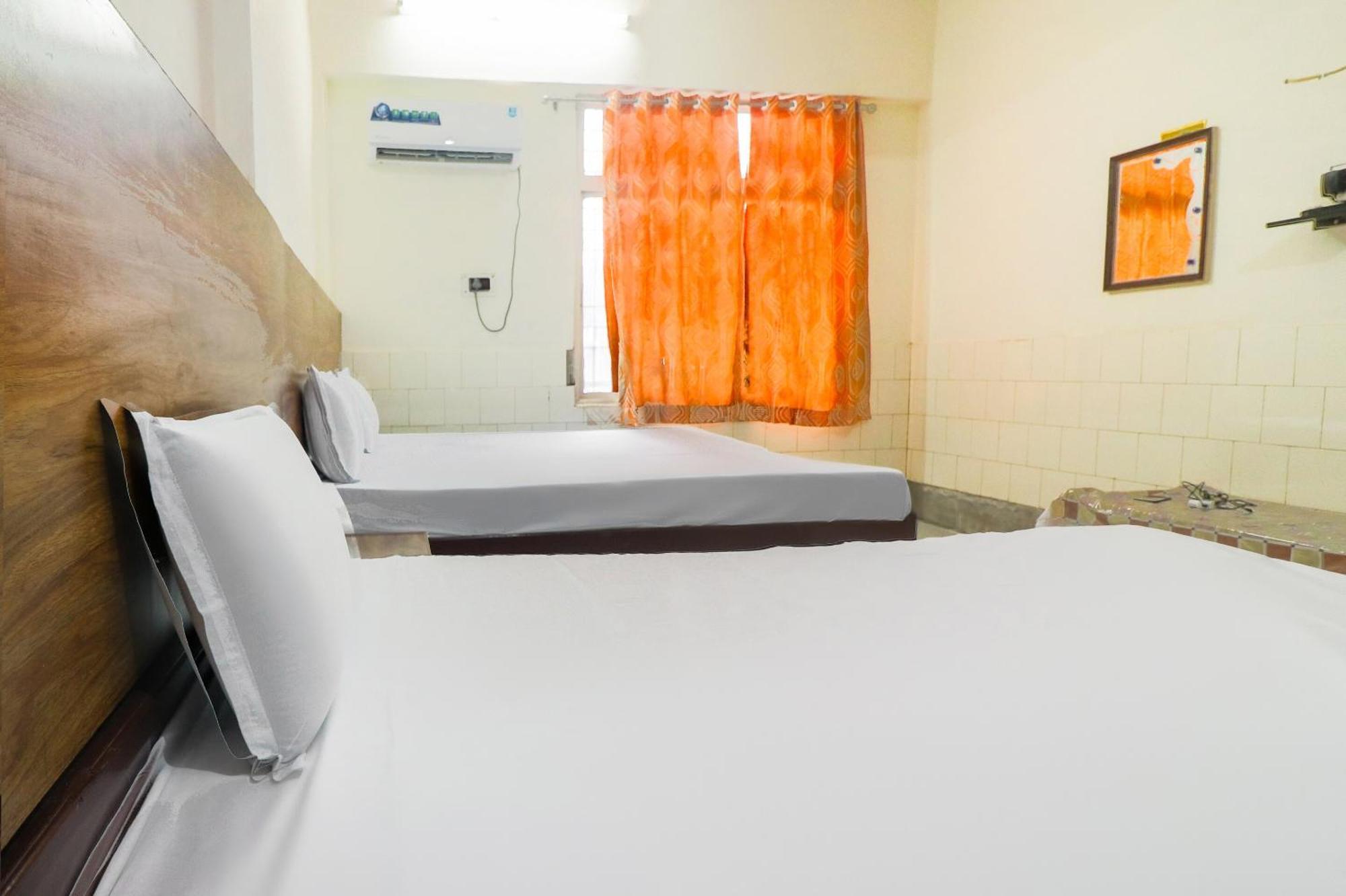 Spot On Hotel Anand Bhawan Alīgarh Exterior foto