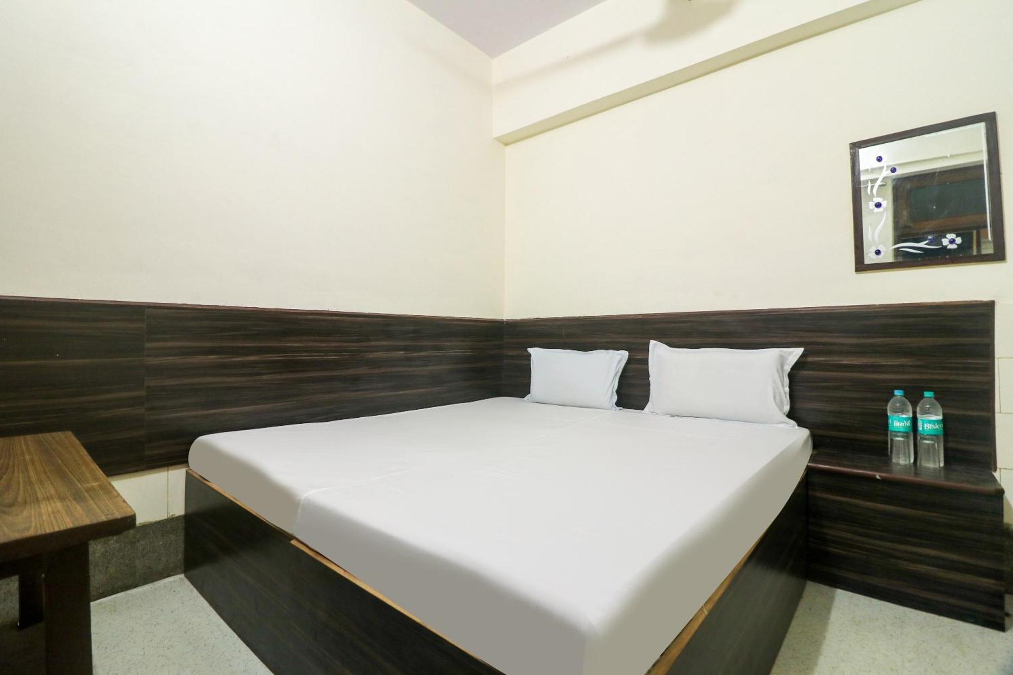 Spot On Hotel Anand Bhawan Alīgarh Exterior foto